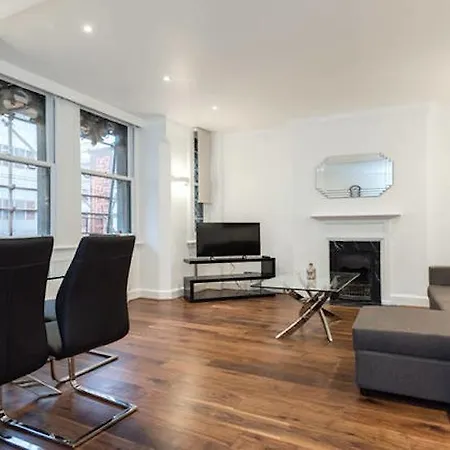 Fleet Street Apartment 2